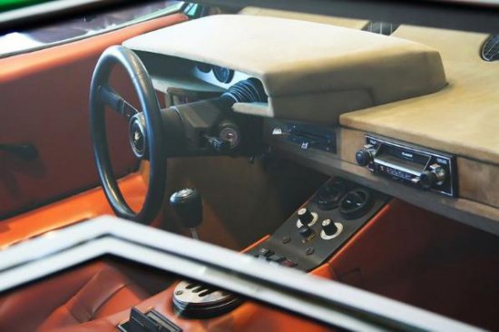Lamborghini m�zesi!