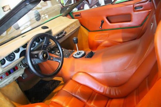 Lamborghini m�zesi!
