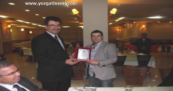 Sar�kaya Kaymakam�ndan ABB Taekwondocular�na Yemek...