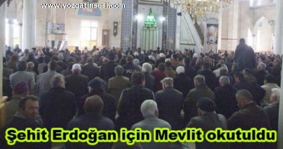 Bo�azl�yanda �ehit Mustafa Erdo�an i�in Mevlit Okutuldu.