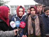 ��RETMENLER�N, ��RENC�LER�NE HAKARET ETT��� �DD�ASI
