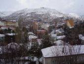 Yozgatl�lar yaz geliyor derken karla uyand�...