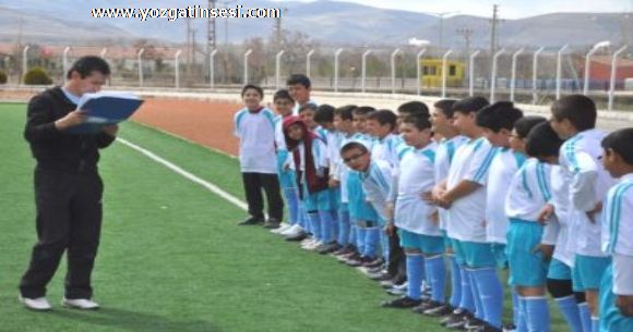 Yerk�yde Futbol Okulu Antrenmanlara Ba�lad�