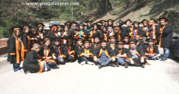 Yozgat Bozok �niversiteside Mezun Fota�raf�...