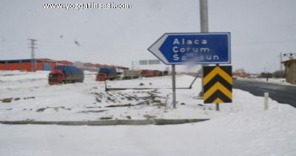 Yozgat-�orum Yolu Trafi�e Kapand�