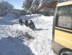 Yozgat ta Gen�ler 'otoski' keyfi yap�yor