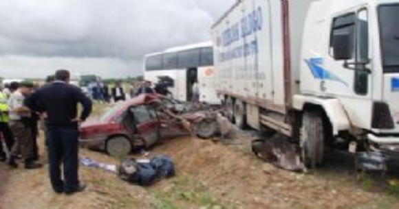 Yozgat Trafikte zincir uygulamas�